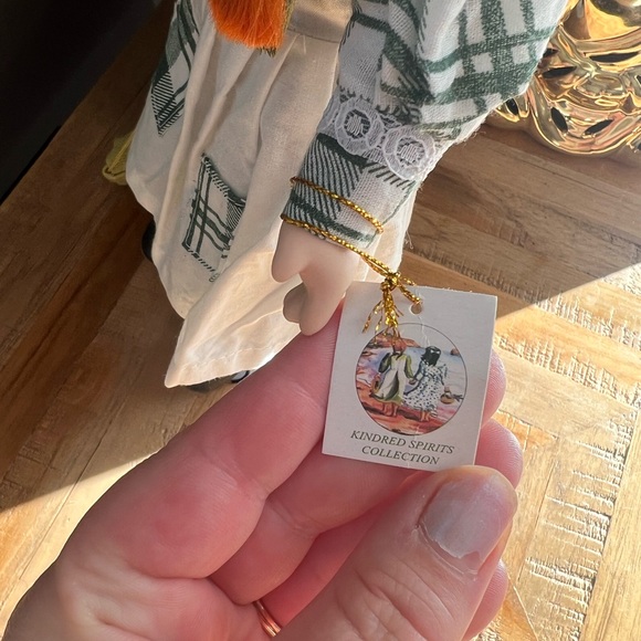 Anne of Green Gables Porcelain Doll - Picture 5 of 6